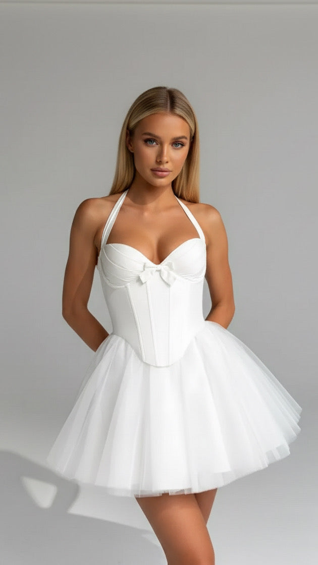 WHITEEEE