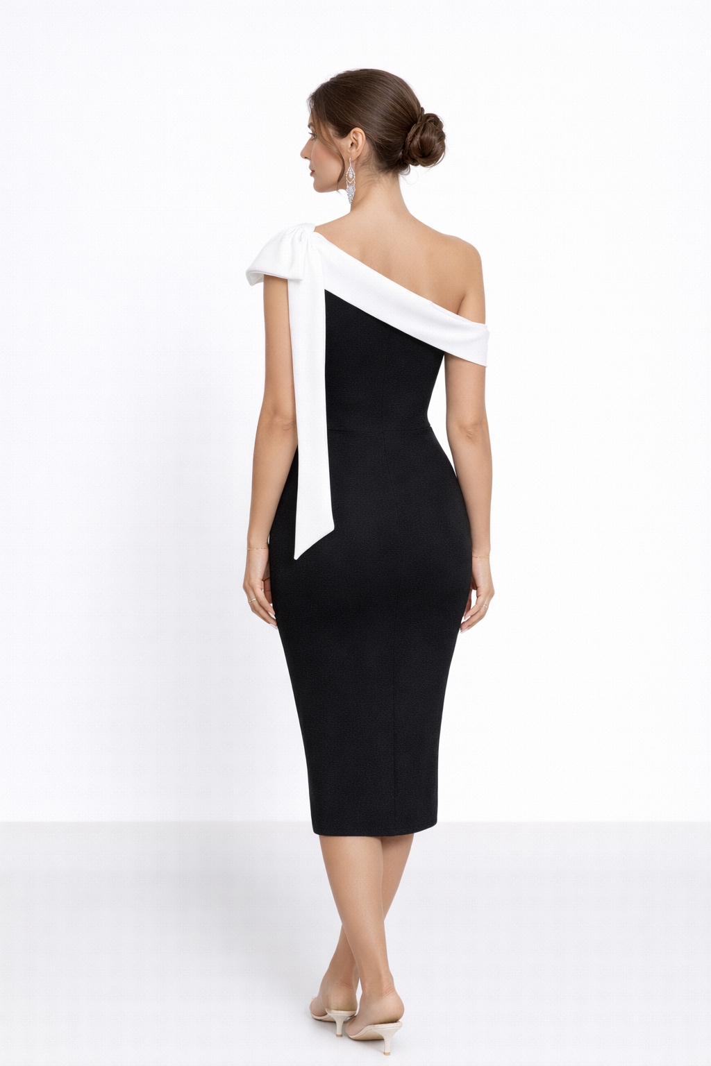 Arden Midi – Black & White