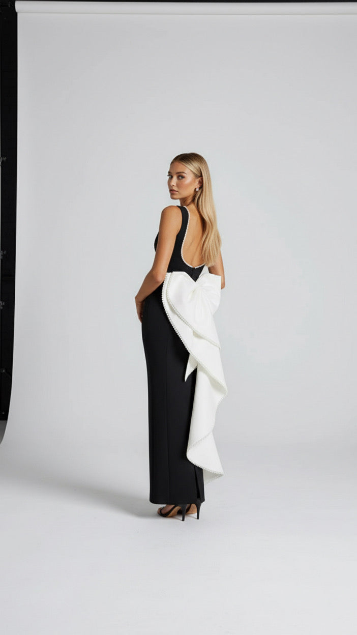 WHITE BACK